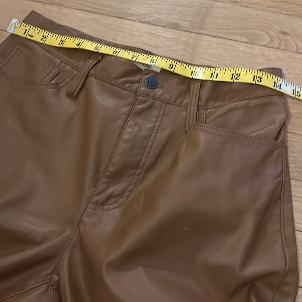 - Madewell Faux Leather Vintage wide Leg - Picture 4 of 10